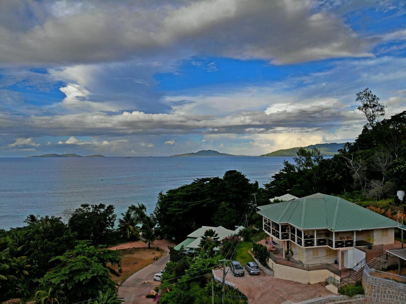 Summer Self Catering Baie Sainte Anne Eksteriør bilde