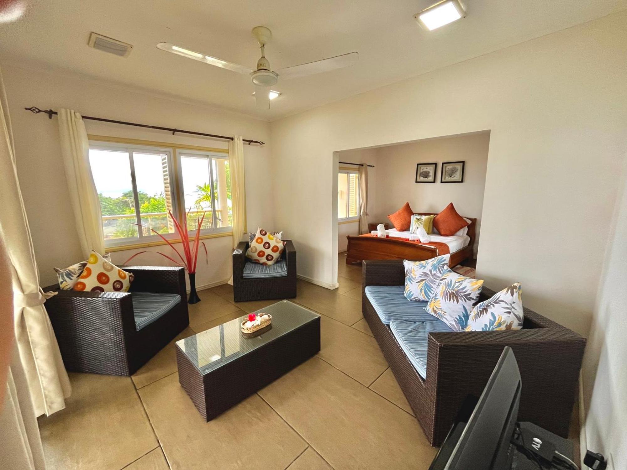Summer Self Catering Baie Sainte Anne Eksteriør bilde