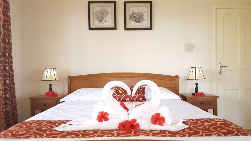 Summer Self Catering Baie Sainte Anne Eksteriør bilde