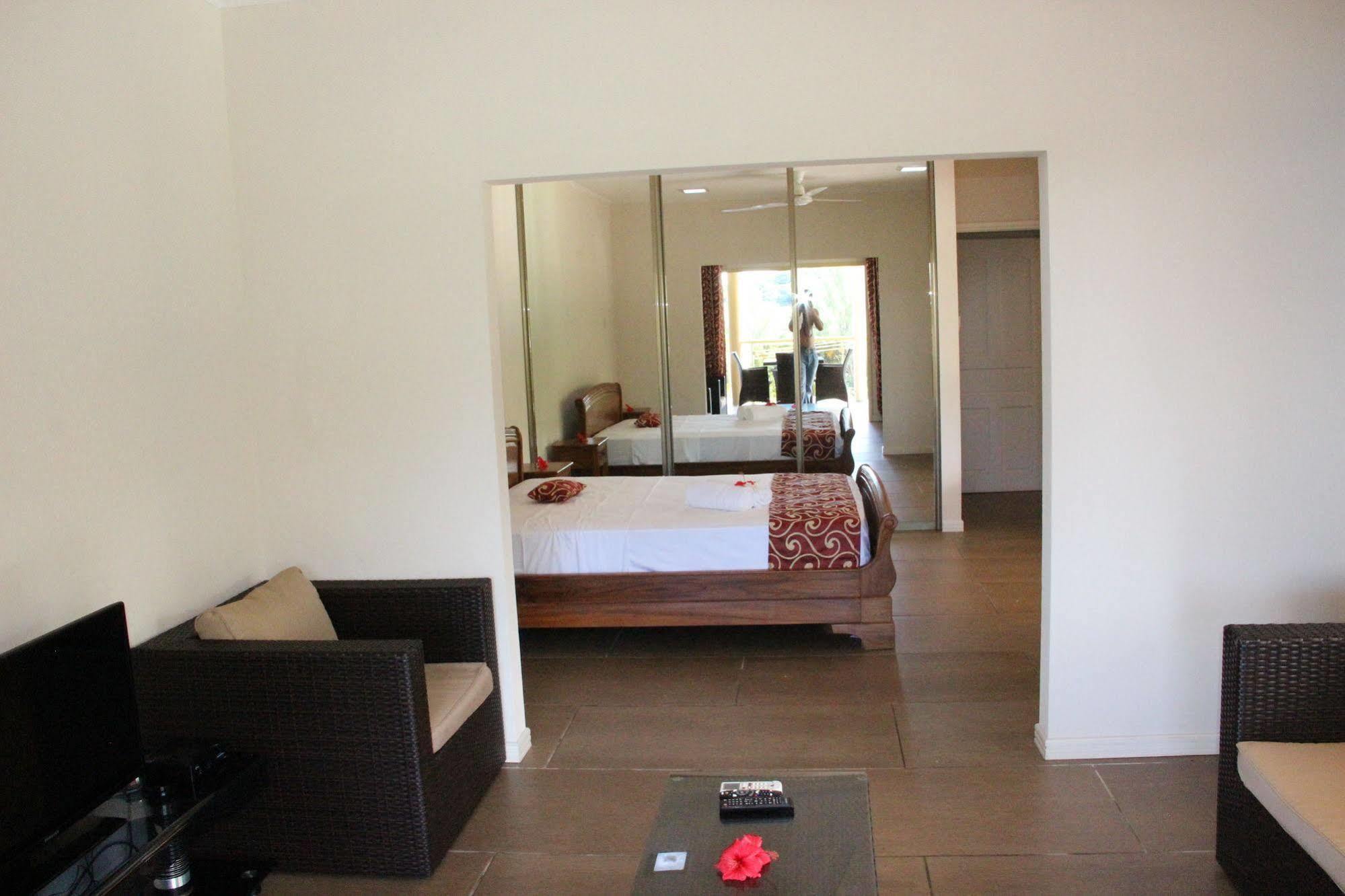 Summer Self Catering Baie Sainte Anne Eksteriør bilde